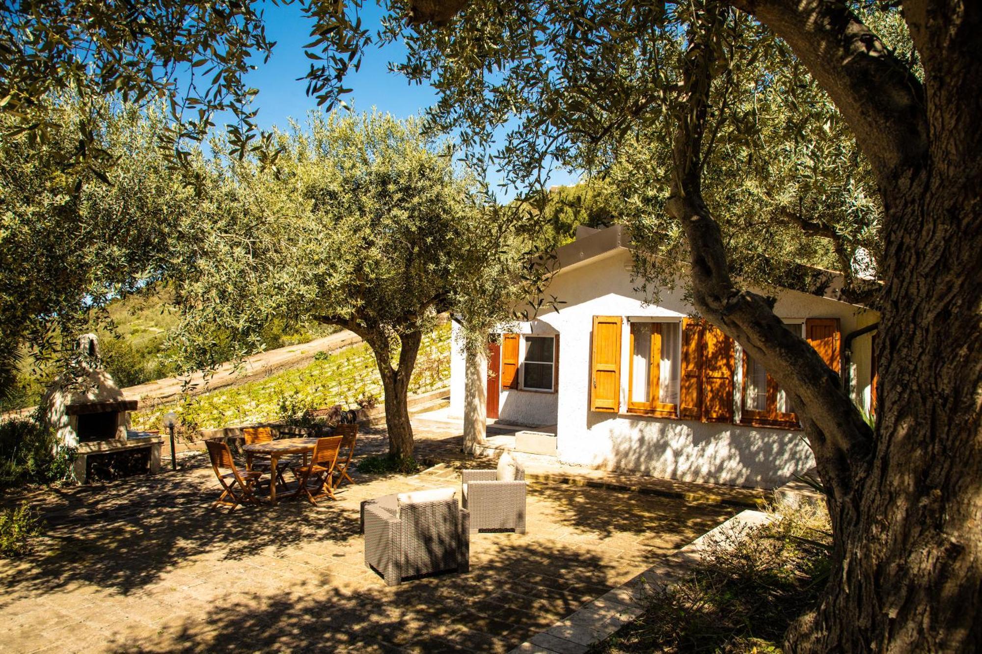 Welcomely - Badde Nuraghe Dimora Vista Mare Con Parcheggio Privato Magomadas Bagian luar foto